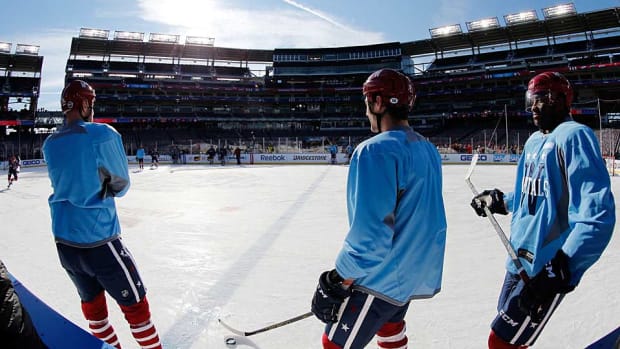 capitals-classic-glare.jpg